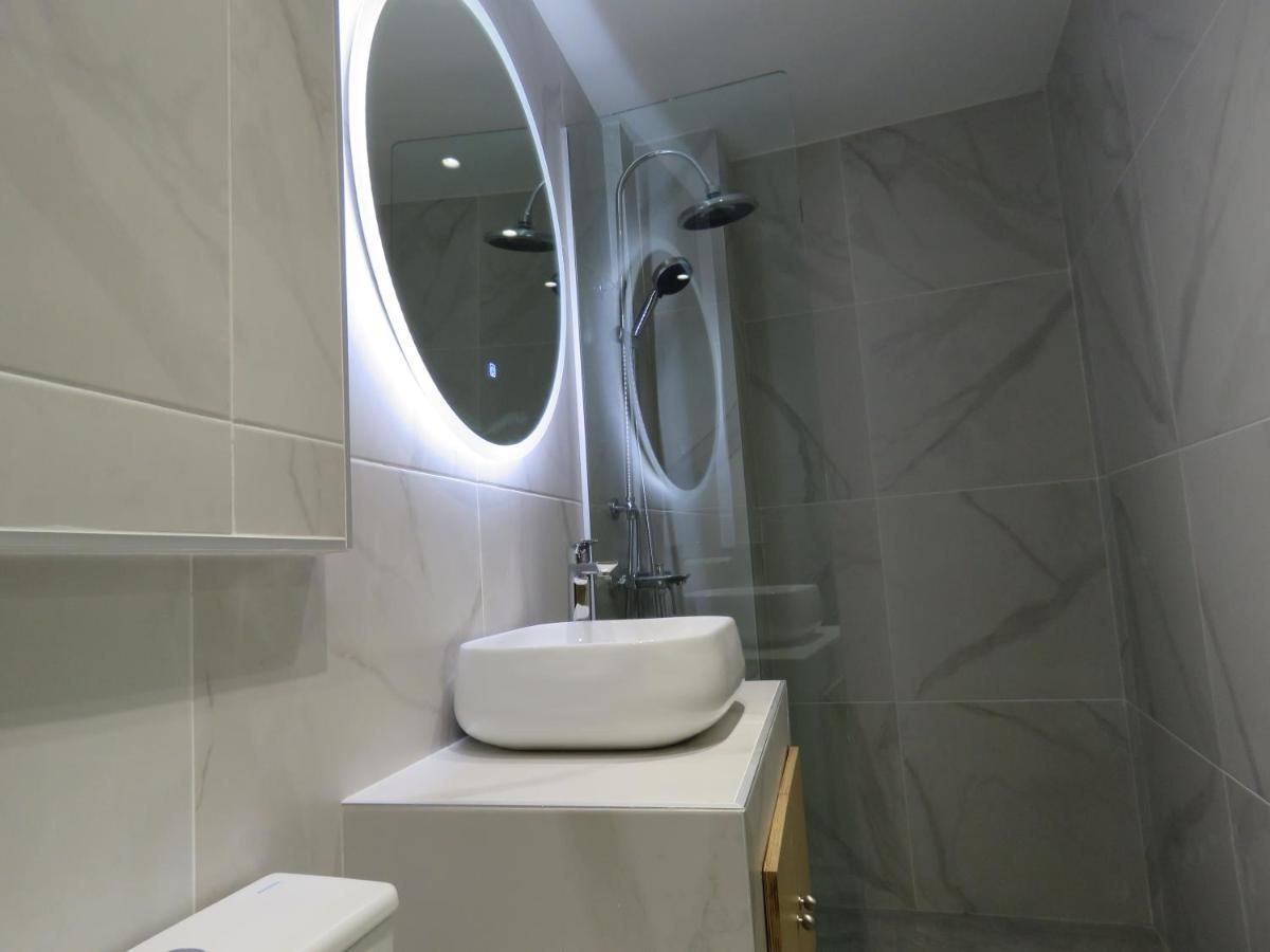 Eros Welcome Stay Downtown Studio - Explore Center By Foot - Close To Helexpo & University Thessaloniki Exterior photo