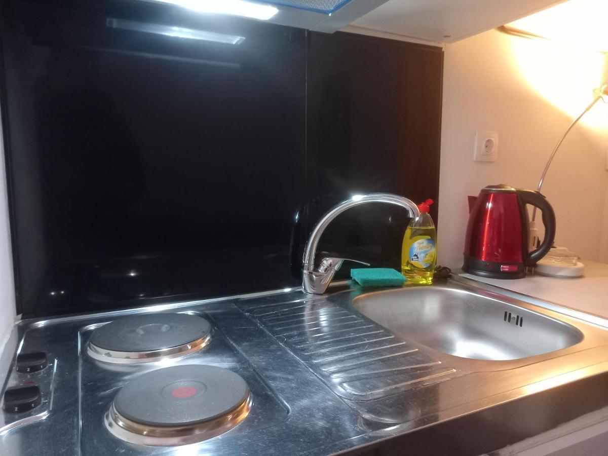 Eros Welcome Stay Downtown Studio - Explore Center By Foot - Close To Helexpo & University Thessaloniki Exterior photo